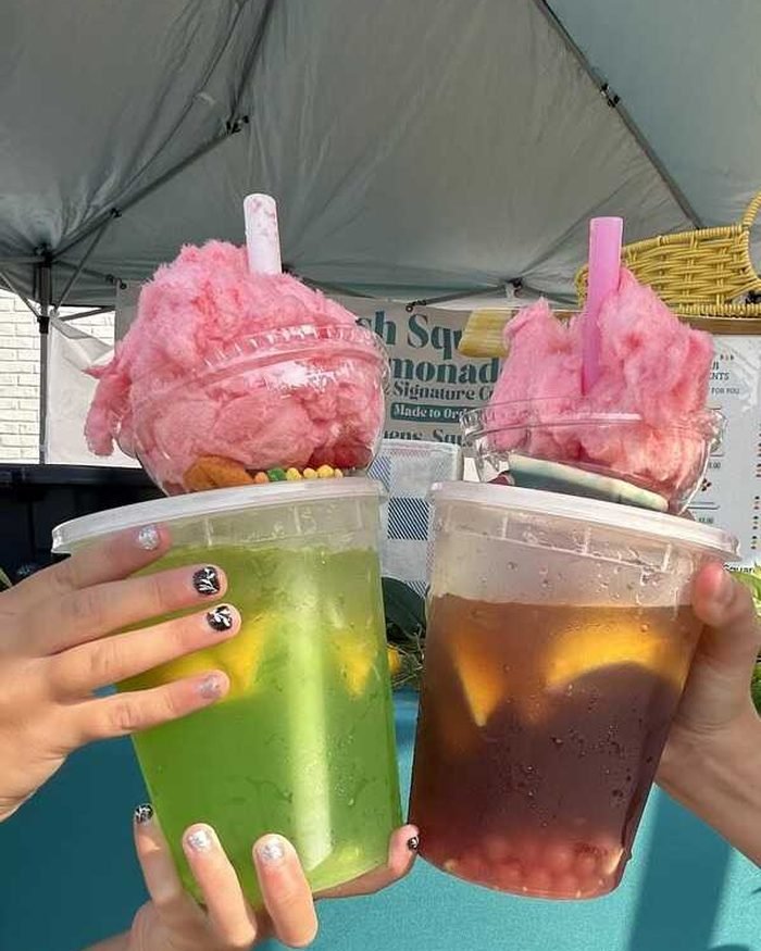 Cotton candy topped lemonades